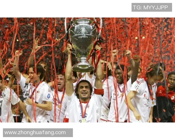 AC米兰核心荣膺月度最佳球员实力与贡献彰显实至名归 AC米兰核心荣膺月度最佳球员实力与贡献彰显实至名归